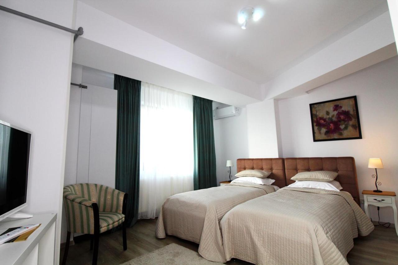 Hotel La Casa Centrale Bukarest Eksteriør billede