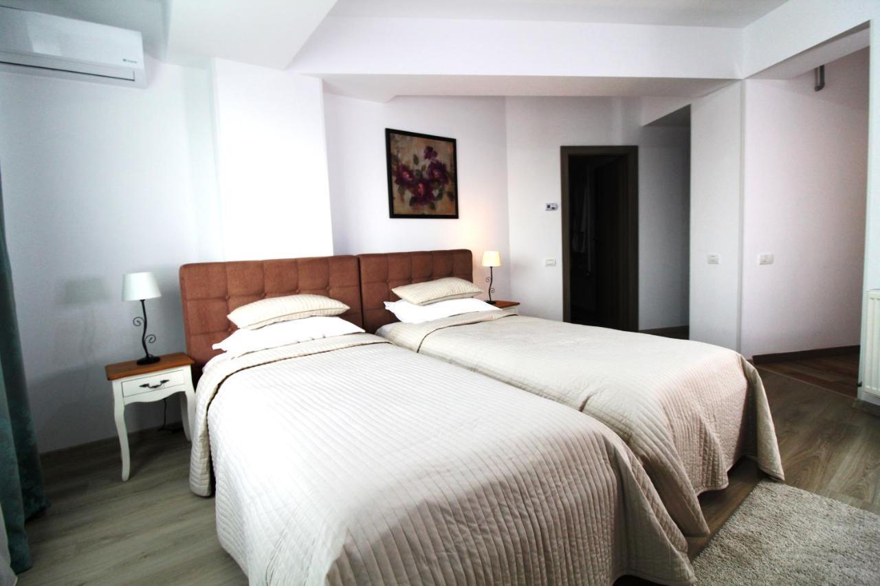 Hotel La Casa Centrale Bukarest Eksteriør billede